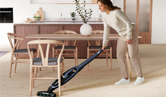 LIGHTWEIGHT MANEUVERABILITY