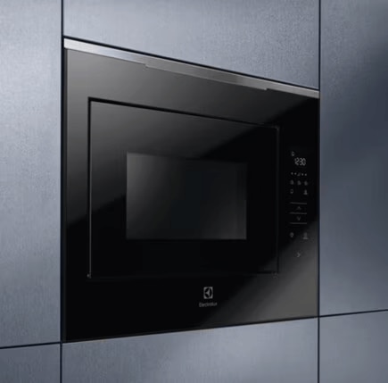 Integrated microwave ovens