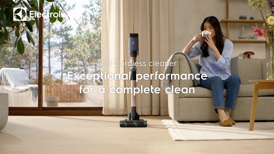 UltimateHome 800 cordless cleaner