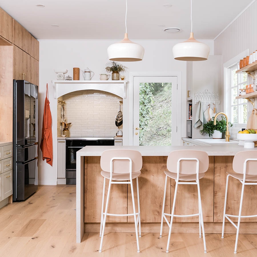 Modern home Electrolux kitchen in cream style.