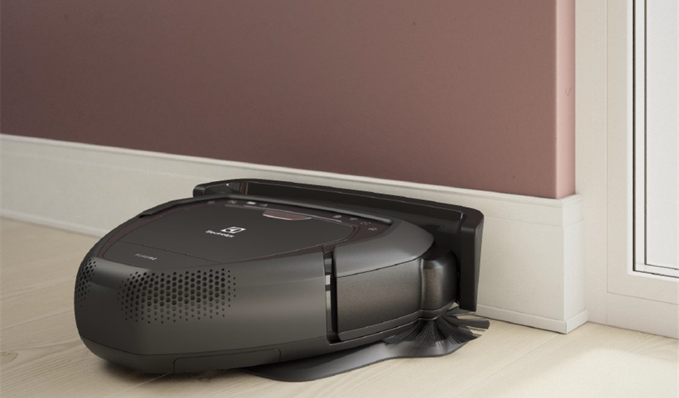 【保証付】Electrolux Robot Vacuum Cleaner 保証付】Electrolux Robot Vacuum Cleaner